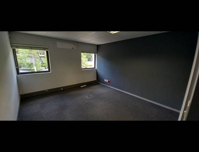 342M² OFFICE TO LET IN RIVONIA